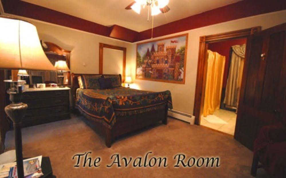 The Lion And The Rose Bed & Breakfast Whitefield Extérieur photo